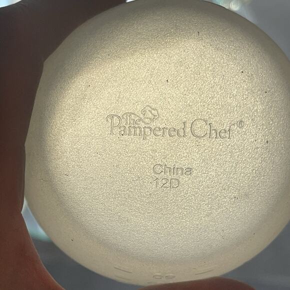 The Pampered Chef Set of 3 Silicone Prep Bowls Measuring Cups #2421 - Picture 9 of 9